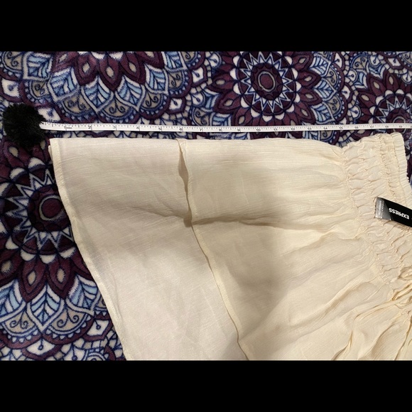 Express women’s super high waisted smocked cream mini skirt - Picture 5 of 7